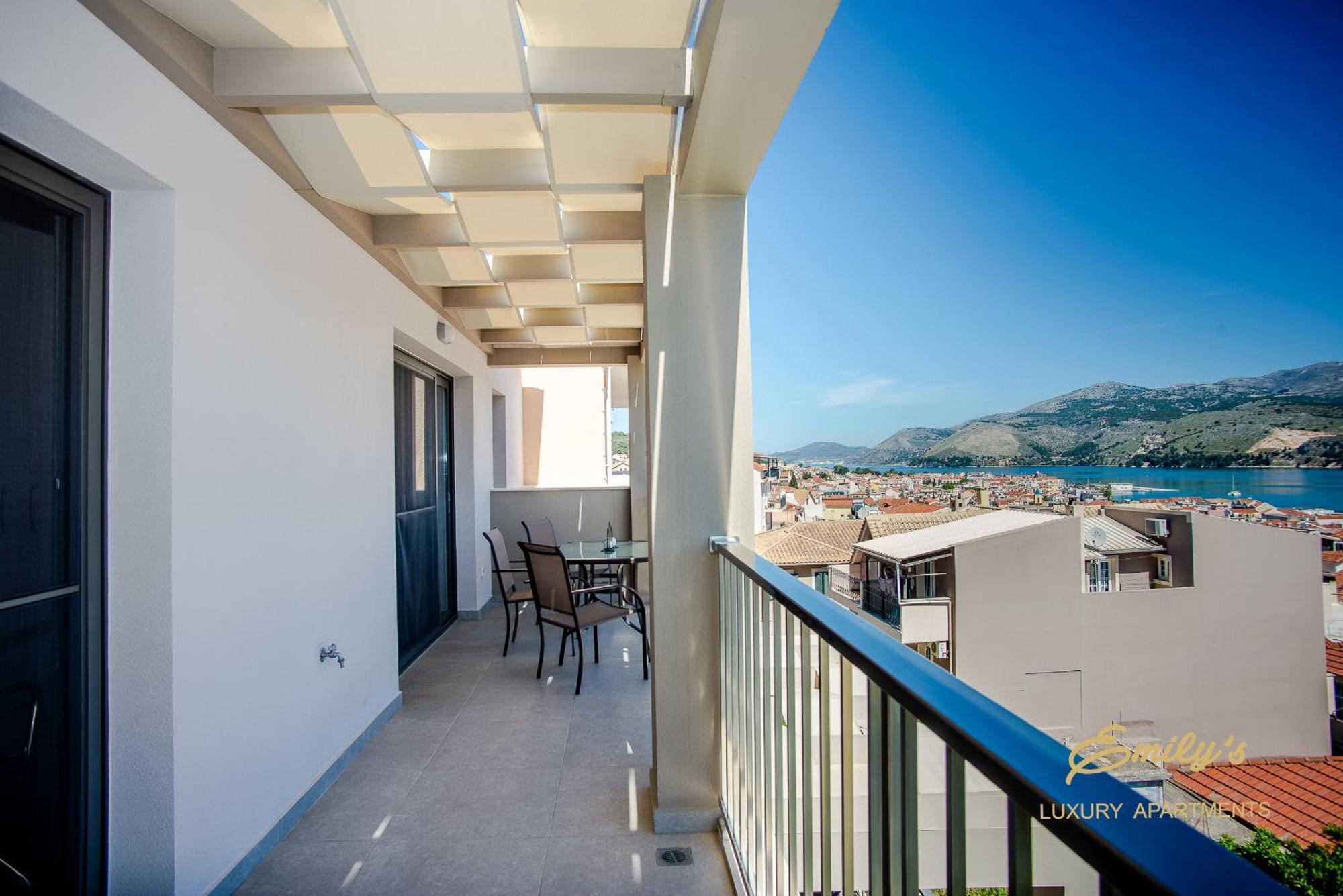 Emily'S Luxury Apartments Argostoli  Exterior photo