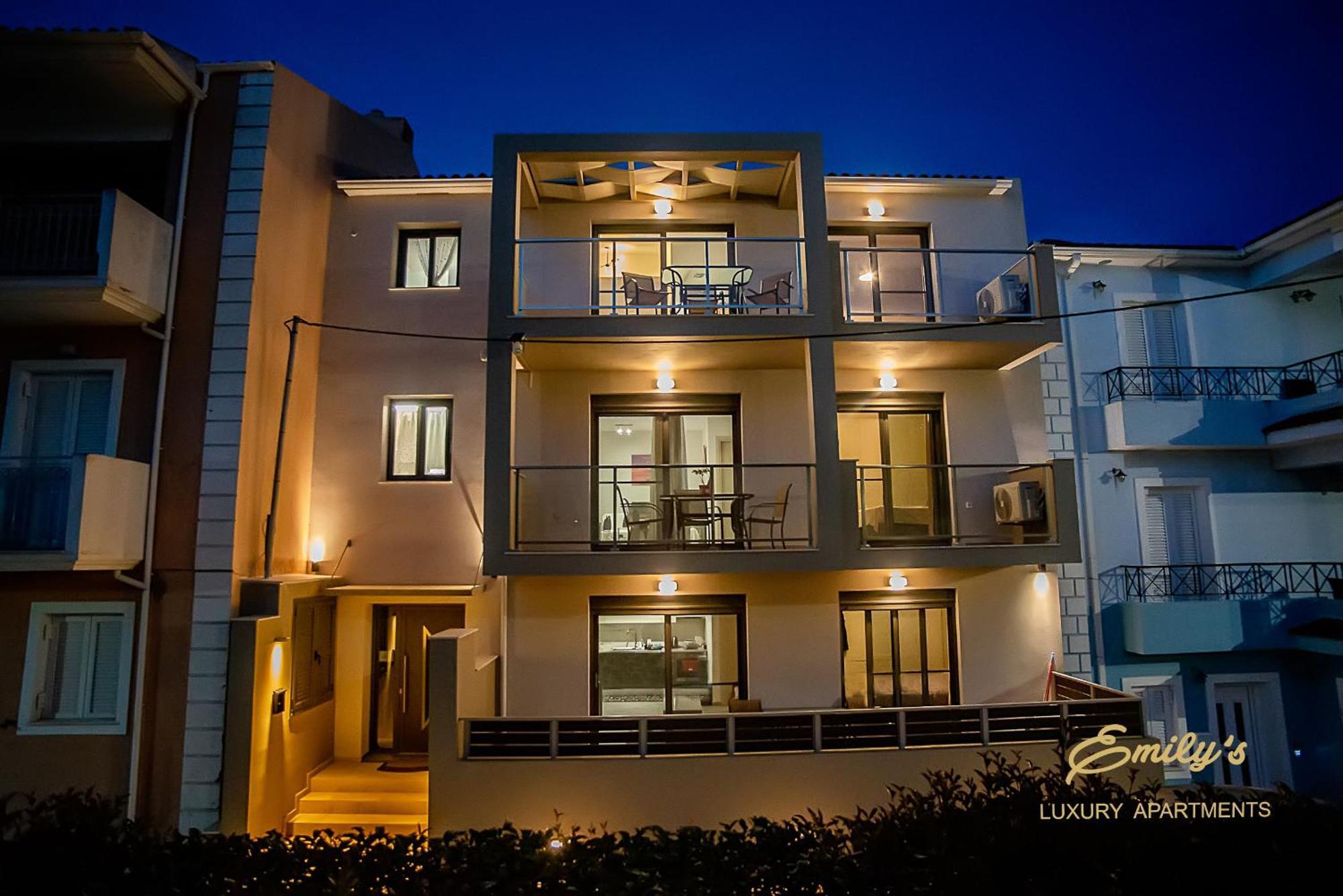 Emily'S Luxury Apartments Argostoli  Exterior photo